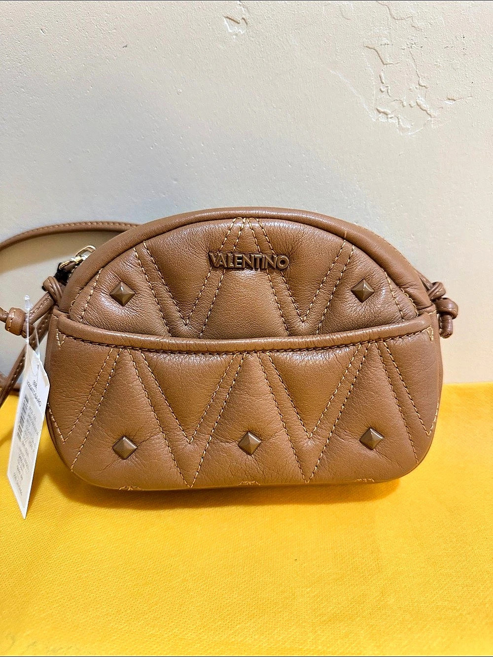 NEW✨ Valentino Moony Diamond by Mario Valentino NWT